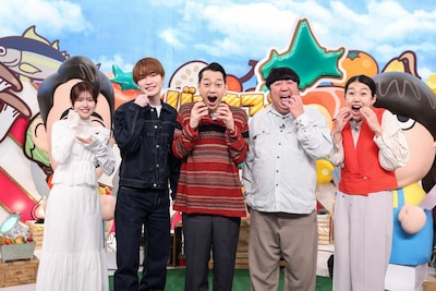 スタジオ出演する（左から）松田好花、深澤辰哉、バナナマン、横澤夏子