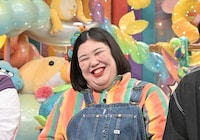 「メシ食ったのに…おやつ食べちゃう芸人」に出演する、紅しょうが・熊元プロレス