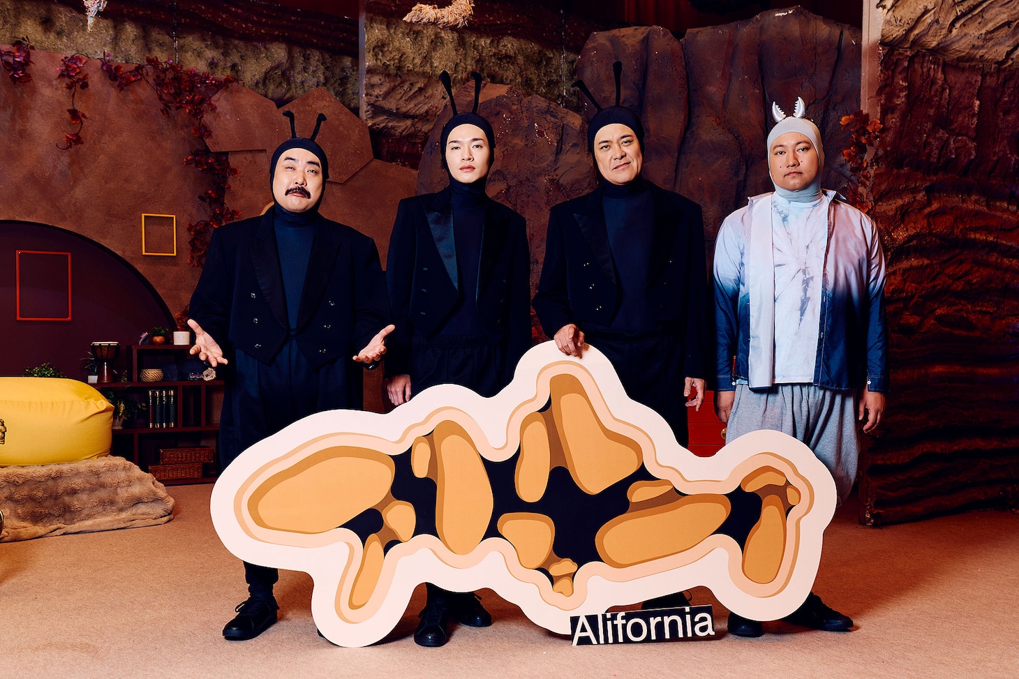 「アリフォルニア」メインカット