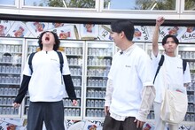 何度も叫ぶニューヨーク嶋佐（左）