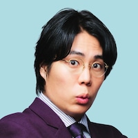 「YOUTRUST」のWebCMに出演した令和ロマンくるま