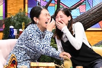 左から横澤夏子、綾瀬はるか