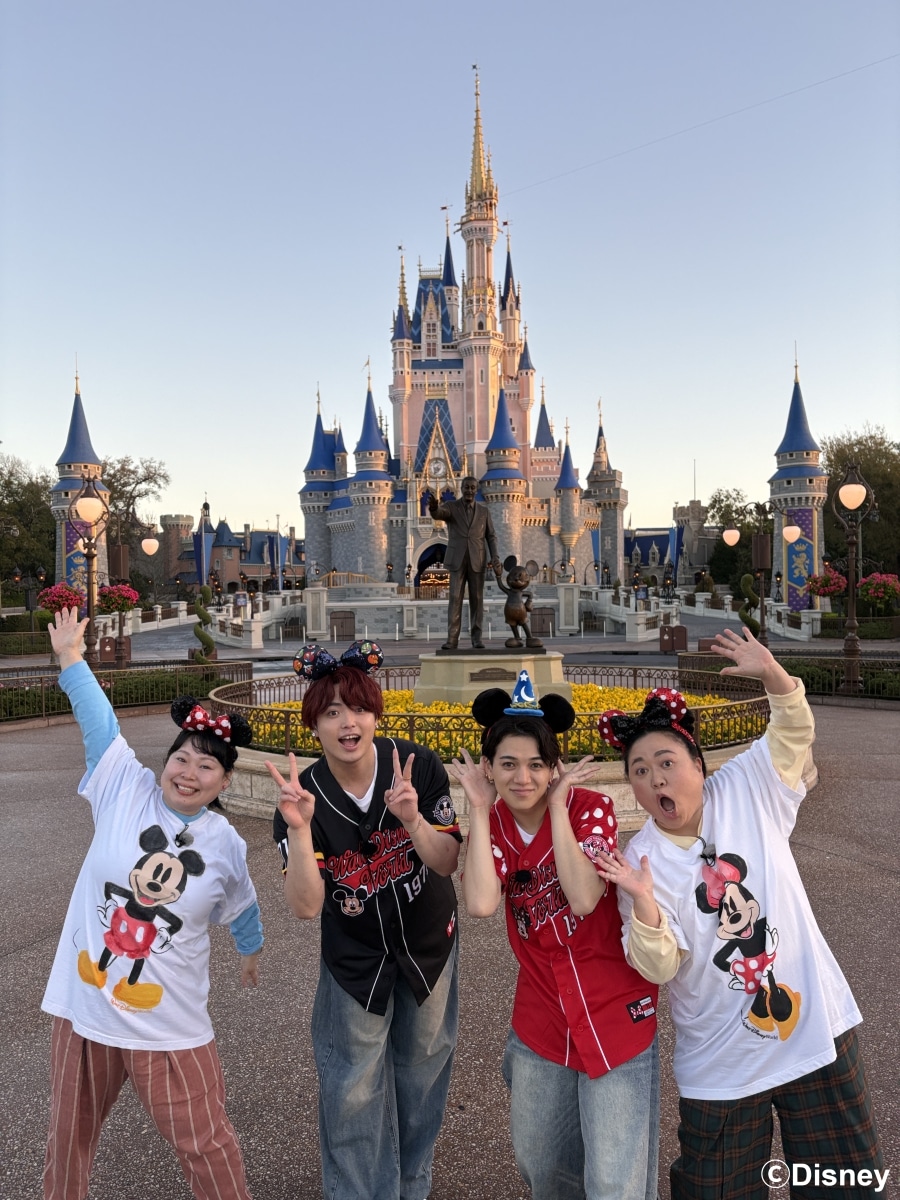 左から、ニッチェ近藤、吉澤閑也、宮近海斗、ニッチェ江上