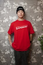 四千頭身、2007年の青春映画「SUPERBAD」発アパレルのモデルに