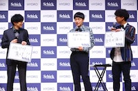 たくろう、津田健次郎（左）