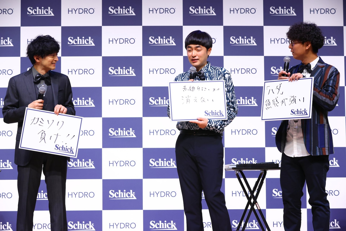 たくろう、津田健次郎（左）