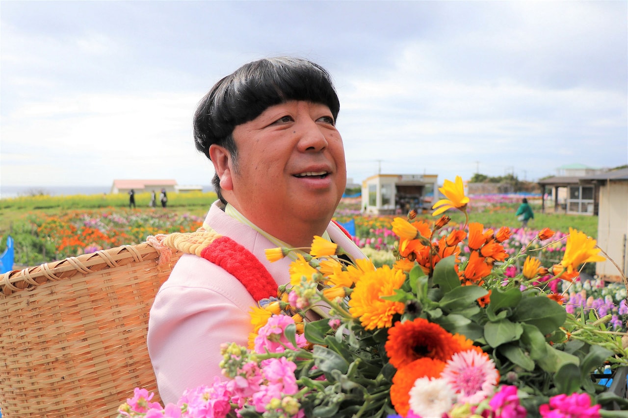 バナナマン日村運転「ひむバス」千葉県南房総市の花畑へ送迎、ナレーションは高山一実
