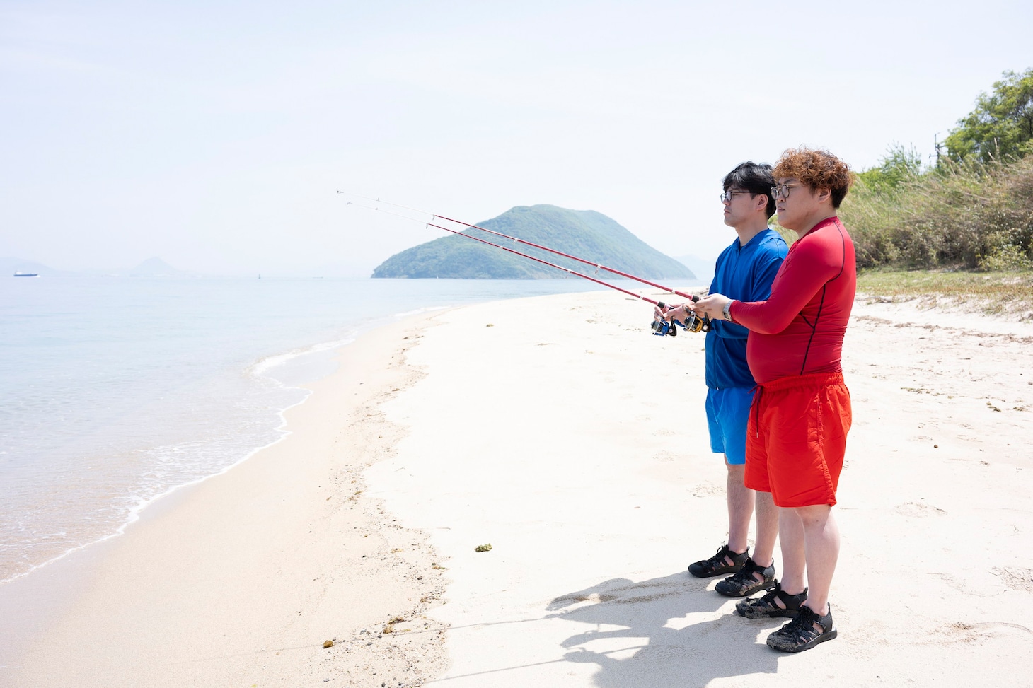 「マユリカの無人島友錠生活」のワンシーン