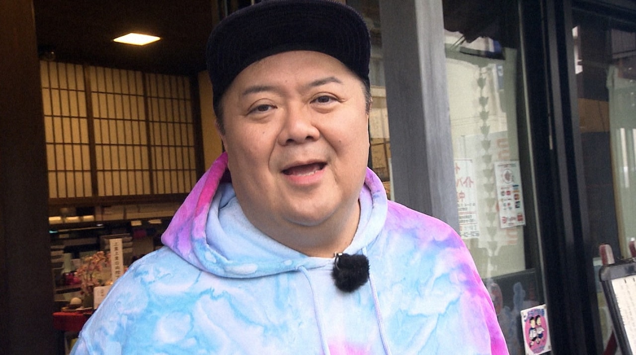 ブラマヨ小杉、サーフィンの聖地で木村拓哉の足跡を追うはずがノブを追っていた