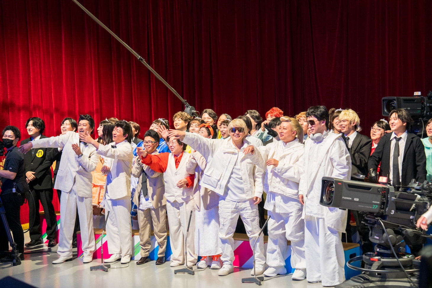 「有吉の壁」の「なりきりの壁を越えろ！ご本人登場選手権」より