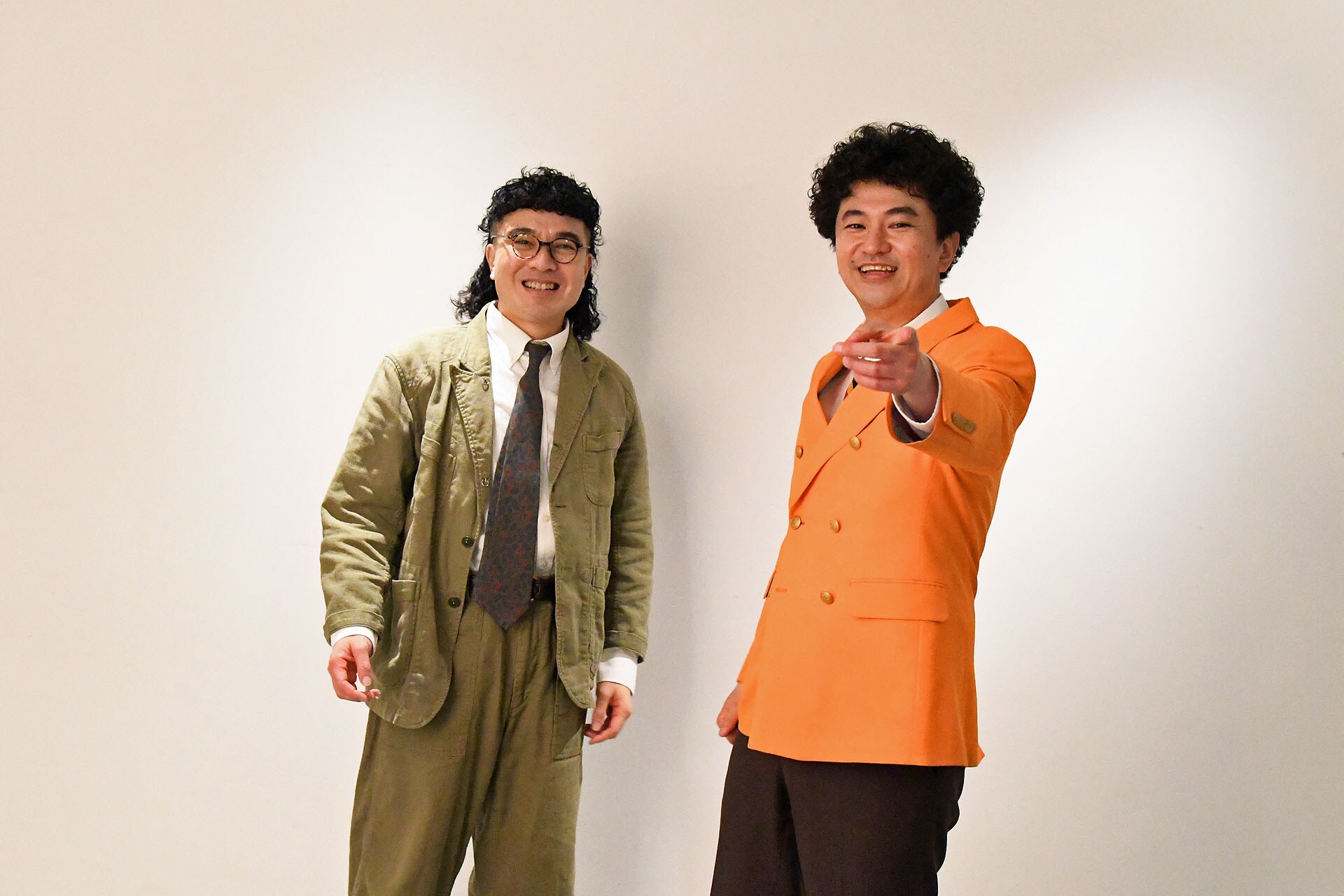 カナメストーングッズ撮影の様子 [画像ギャラリー 37/41] - お笑いナタリー