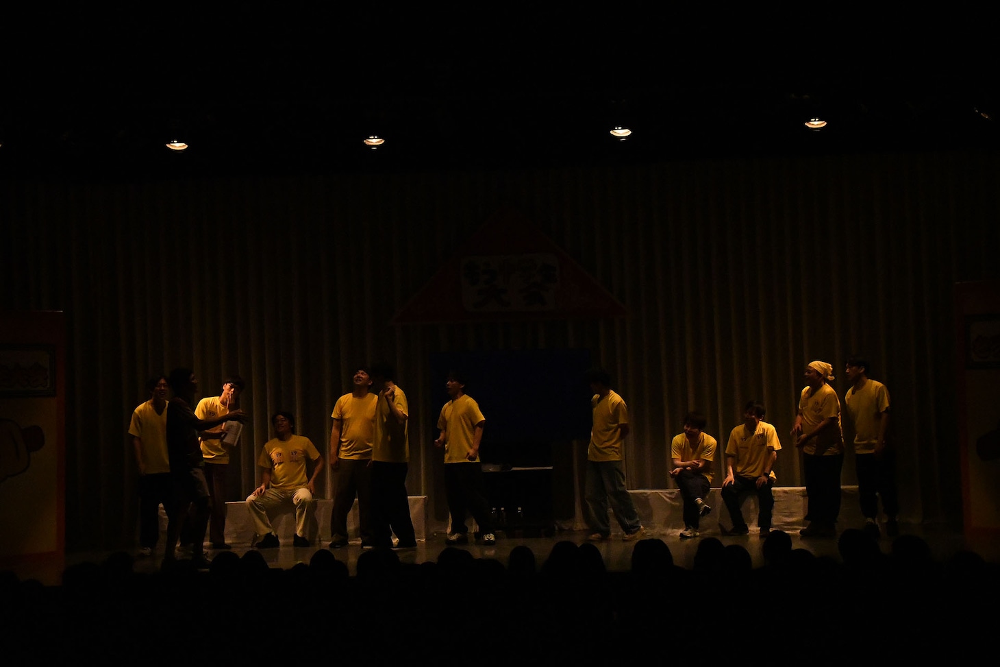 ガシャン！と突然停電したルミネtheよしもと