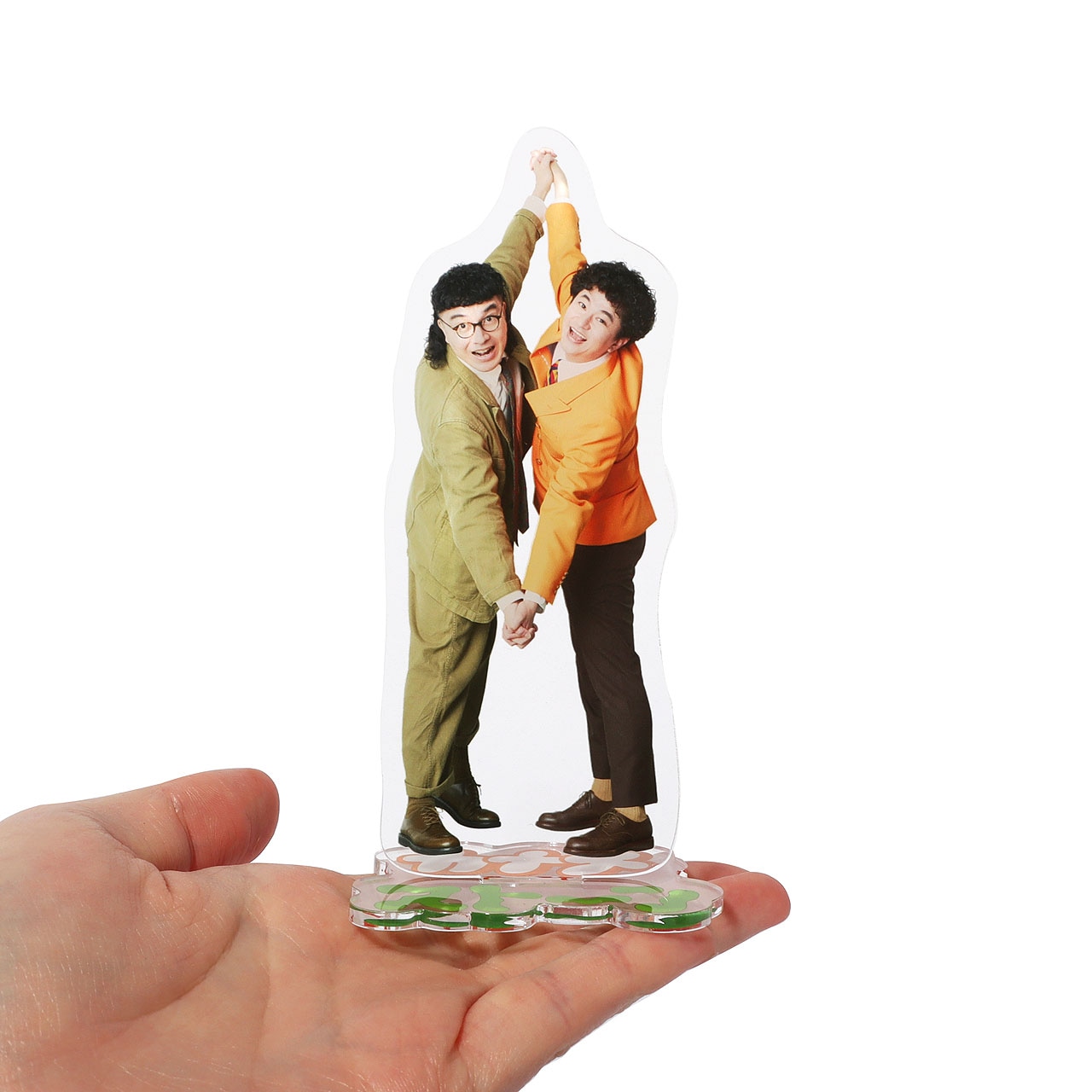 カナメストーン アクリルスタンド（最強のポーズ）を組み立てた状態