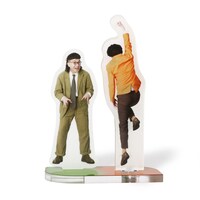 カナメストーングッズ発売決定「機嫌直して」回転アクスタや山口用語チャーム　ほぼ等身大パネルも登場