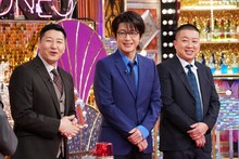 「Golden SixTONES」にゲスト出演する（左から）チョコレートプラネット長田、及川光博、チョコレートプラネット松尾