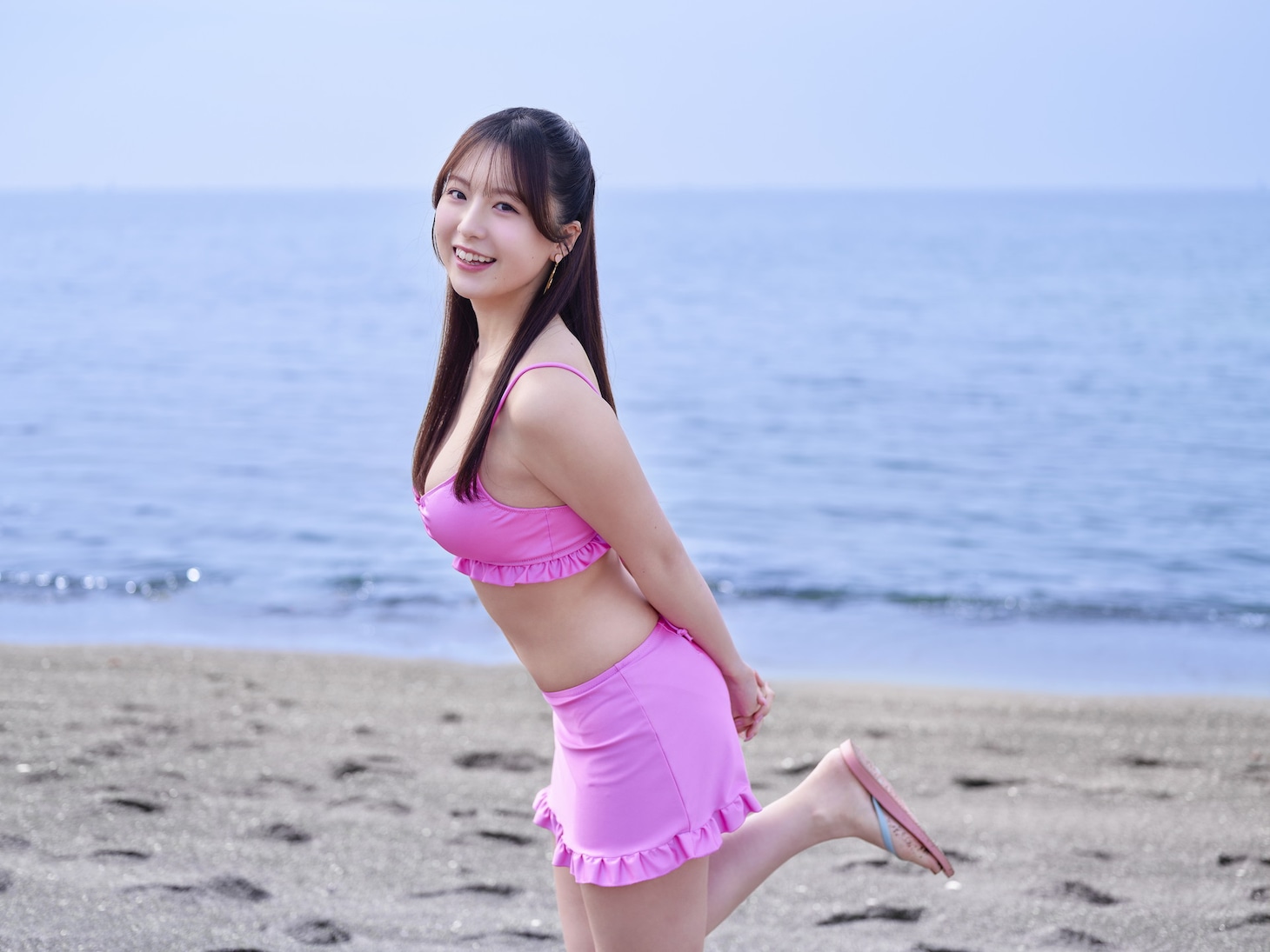 「SEAガールズ」の西野夢菜