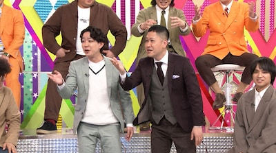 ドンデコルテ、エバース佐々木（右端）ら