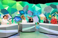 左から、藤崎マーケット・トキ、海原やすよ ともこ、ななまがり