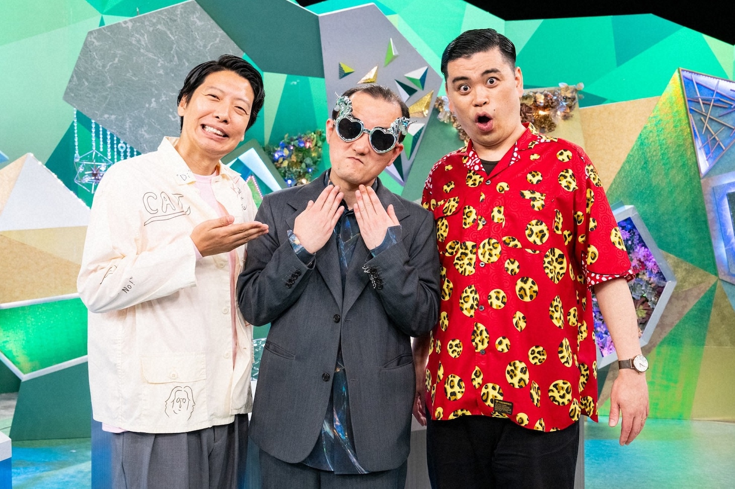 左から、藤崎マーケット・トキ、ななまがり