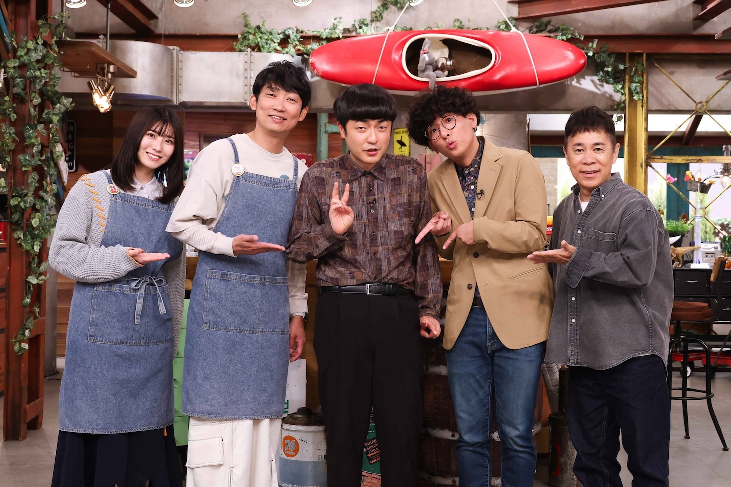 左から田中友梨奈アナウンサー、NON STYLE石田、たくろう、ナインティナイン岡村