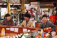 左から、たくろう、ナインティナイン岡村