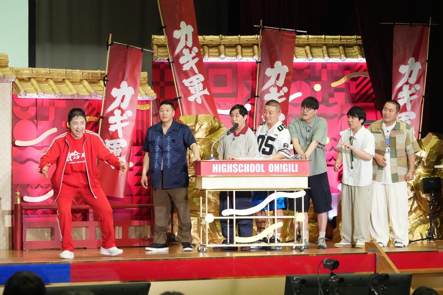 カギ軍とゲストの浜口京子（左端）