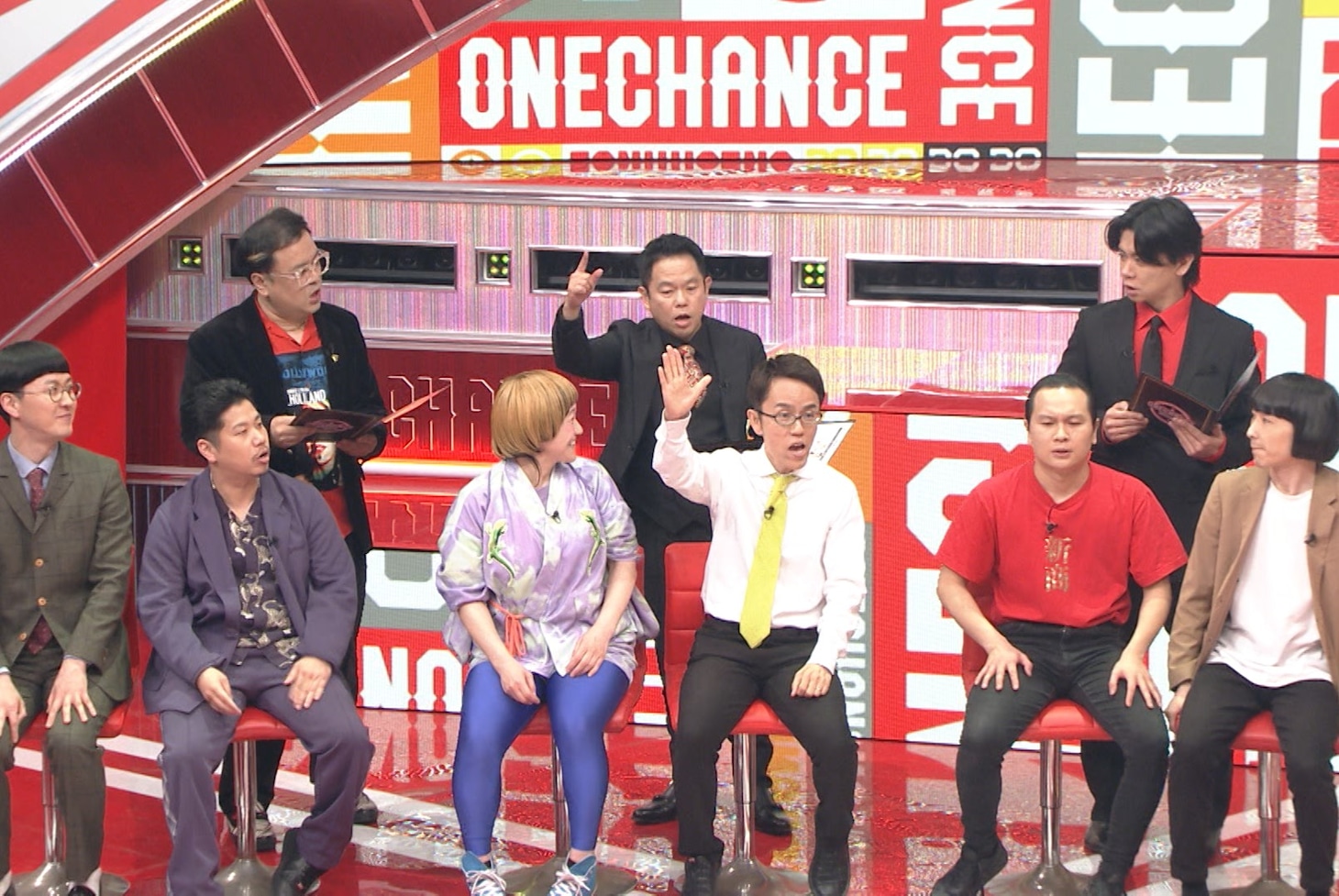 「ONE CHANCE 2026～王者推薦 漫才No.1決定戦～」に出演する（左から）とろサーモン久保田とチェリー大作戦、ダイアン津田と女と男、マヂカルラブリー・野田クリスタルとイチゴ