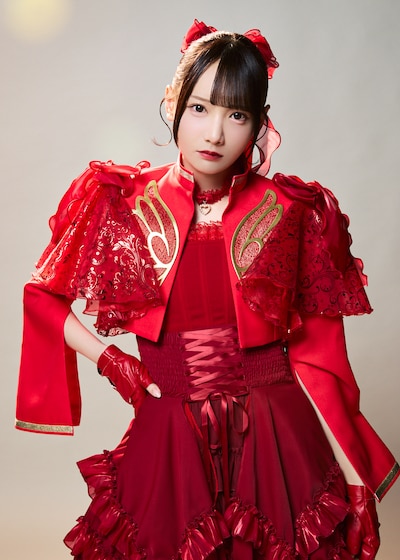 朱鳥ここな（鈴木瞳美）