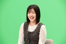 48本の世界衝撃映像を鑑賞、せいやは山下葉留花のコメントに注目「49本目の衝撃映像かなと」