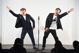 左からハンバーグ師匠、ワイン仮面