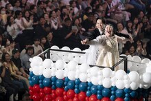 「アメトーーク！初アリーナLIVE」8千人を前に名物企画続々　蛍原徹「すごいことになってる！」