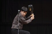 小道具は手にしたものの、モノボケがまったく出てこないたくろう赤木