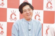 顔芸でアピールする青色1号・仮屋そうめん