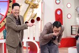 左から東野幸治、華山にこらす