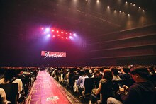 約3万人が目撃、令和ロマン単独ライブ「RE:IWAROMAN」Kアリーナ横浜での挑戦