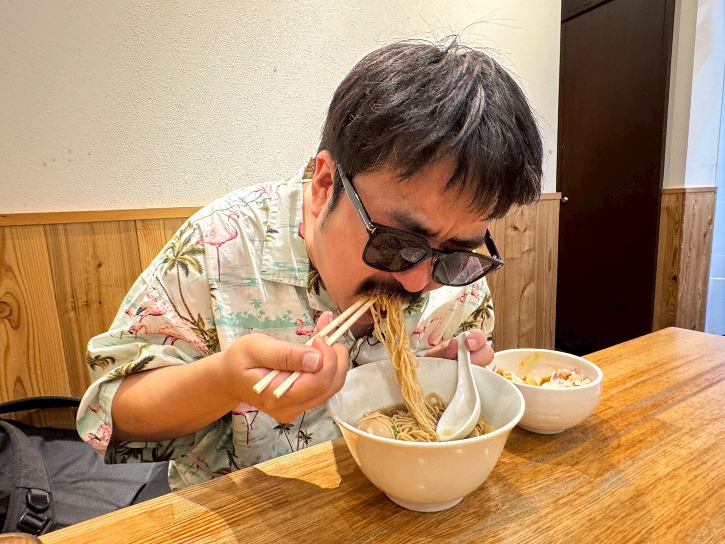 「鈴木もぐらの雀荘放浪記」season3が8週連続放送　京都の麻雀文化に触れる