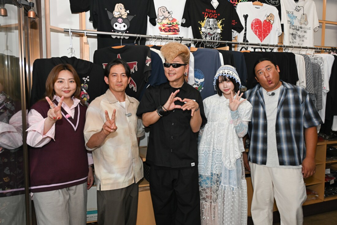 「今さらシロー！」で木更津を訪れる（左から）野呂佳代、岡田准一、綾小路翔、あの、ロバート秋山