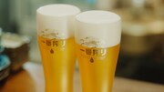 ドンデコルテが出演する「キリン一番搾り生ビール」のWebCM「とりあえず頼む人へ」編より