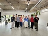 左から博多華丸・大吉、マユリカ、オダウエダ、こがけん、ニューヨーク