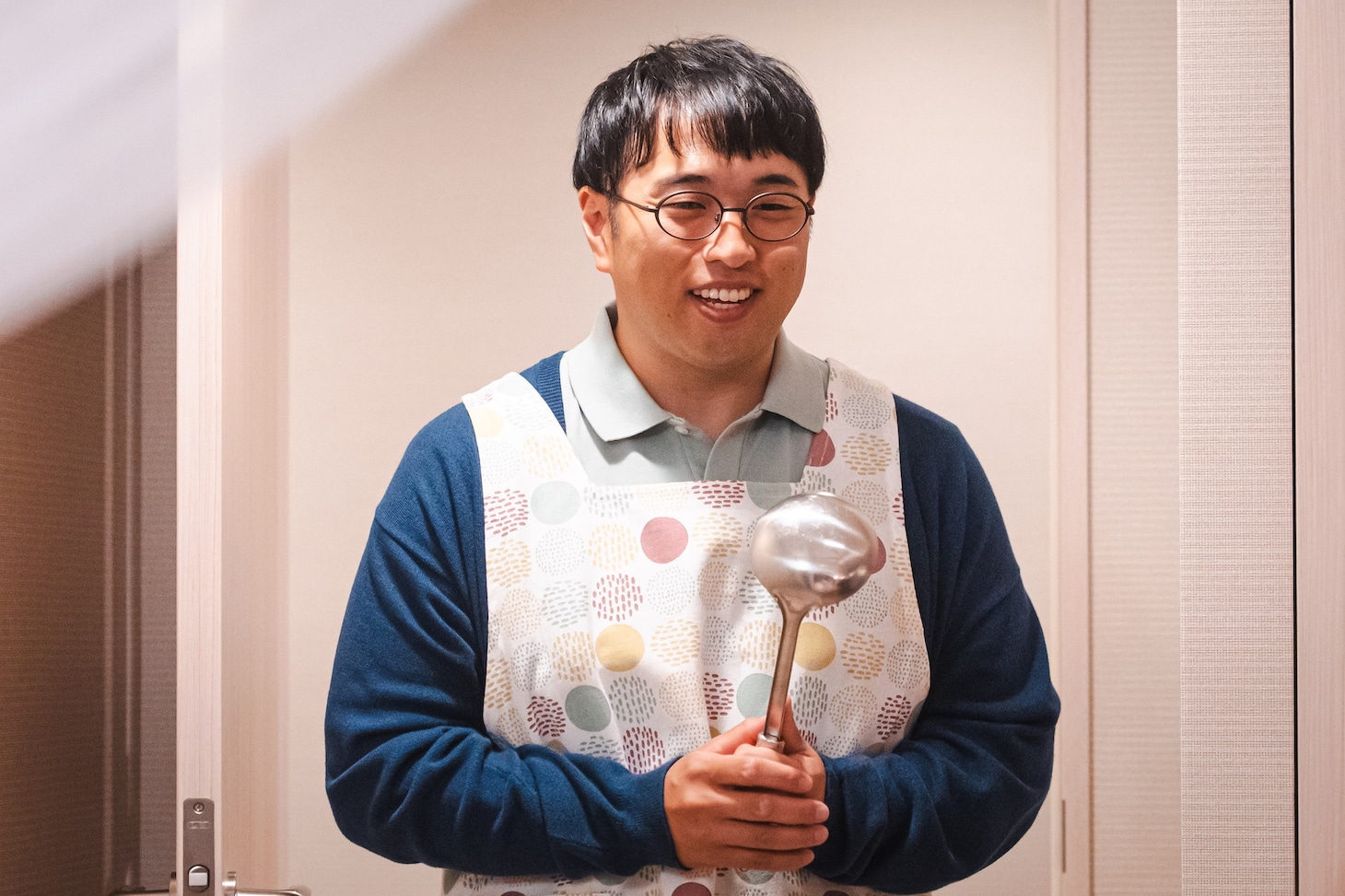 ガーリィレコード高井が扮する桜庭篤