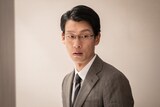木原勝利が扮する丸山恭弘