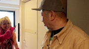 エルフ荒川を迎えるケンドーコバヤシ