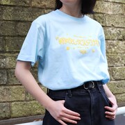 粉吹Tシャツ（ライトブルー）着用例