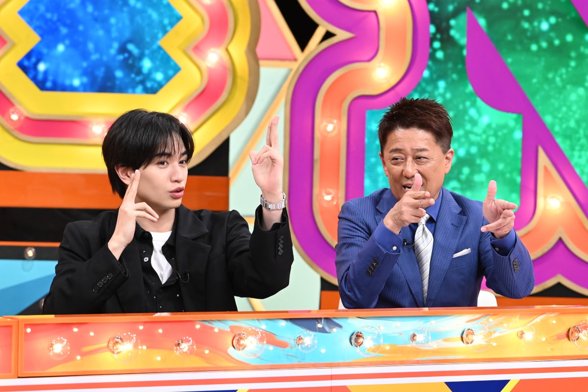 左から中島健人、坂上忍 [画像ギャラリー 2/8] - コミックナタリー