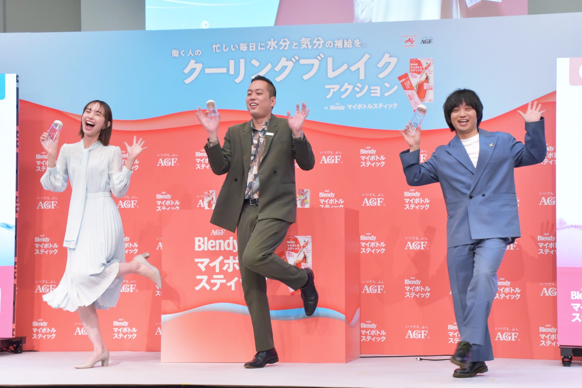 エバース町田、気分を上げるためにフリーダンス あははと笑っていた