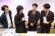 コレカグッズを眺める9番街レトロ、ダイタク