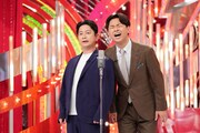 ファイナルステージで漫才を披露するダンビラムーチョ