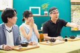 左からドンデコルテ小橋、山崎夢羽、ドンデコルテ渡辺銀次