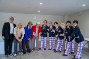 写真左から、シソンヌ長谷川、錦鯉・長谷川、パンサー菅、シソンヌじろう、超特急