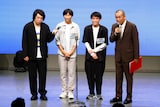 左からタカアンドトシ・タカ、安定零打、タカアンドトシ・トシ